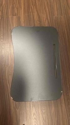 Bàn học gấp gọn có khay để ipad. Mua bán Bàn ghế tại Quận Hoàng Mai Hà Nội được đăng bởi Nông Trà