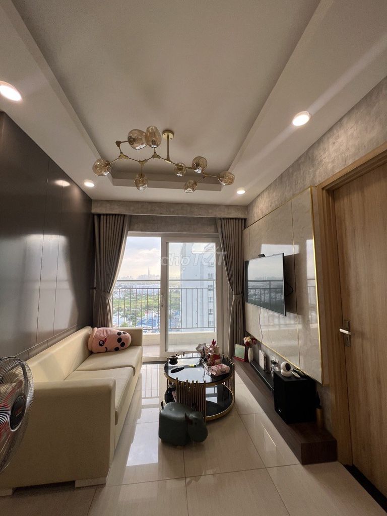 CHO THUÊ Ở LIỀN MOONLIGHT 2PN 9.5TR NTCB, 12TR FULL TẦNG CAO VIEW CITY