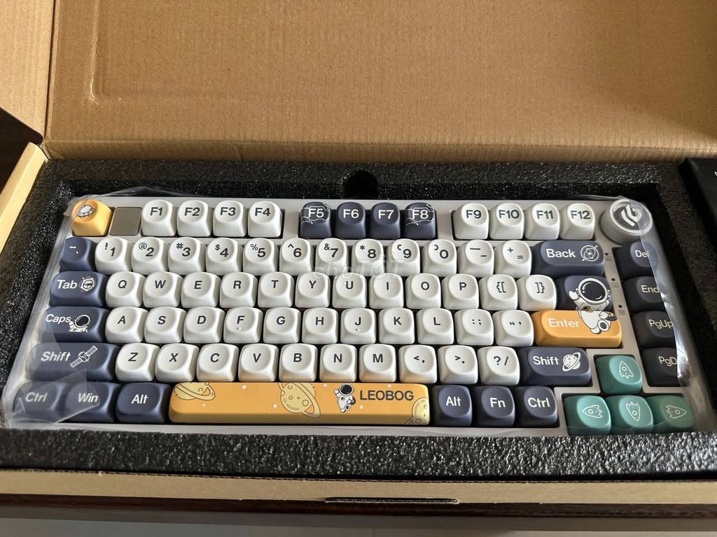 Bàn phím cơ Leobog Hi75c Pro phi hành gia. Mua bán Phụ kiện (Màn hình, Chuột...) tại Thành phố Phú Quốc Kiên Giang được đăng bởi Quan Ho hình 1