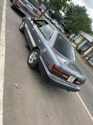Toyota Camry 1990 - 186000 km. Mua bán Ô tô tại Thành phố Long Khánh Đồng Nai được đăng bởi Nc Cuong