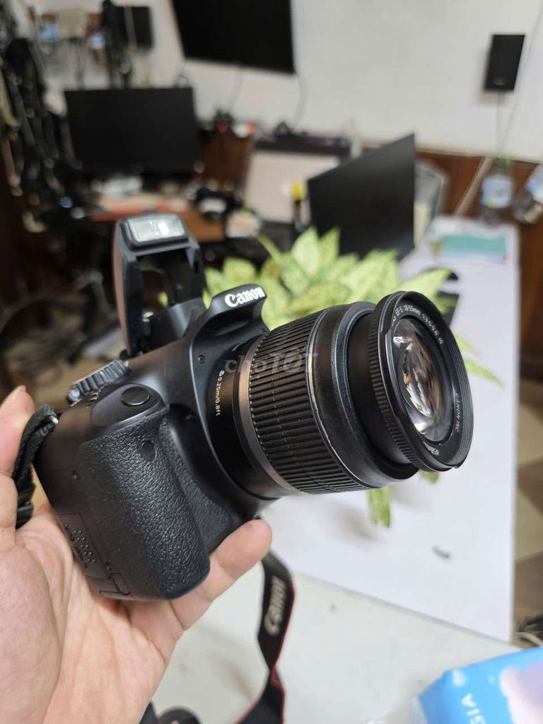 Thanh lý Canon 550D siêu đẹp đang dùng cực tốt ạ. Mua bán Máy ảnh, Máy quay tại Quận Đống Đa Hà Nội được đăng bởi Phương Linh hình 1