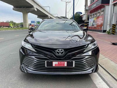 Toyota Camry 2.5Q 2019 - Nhập Thái, giá giảm