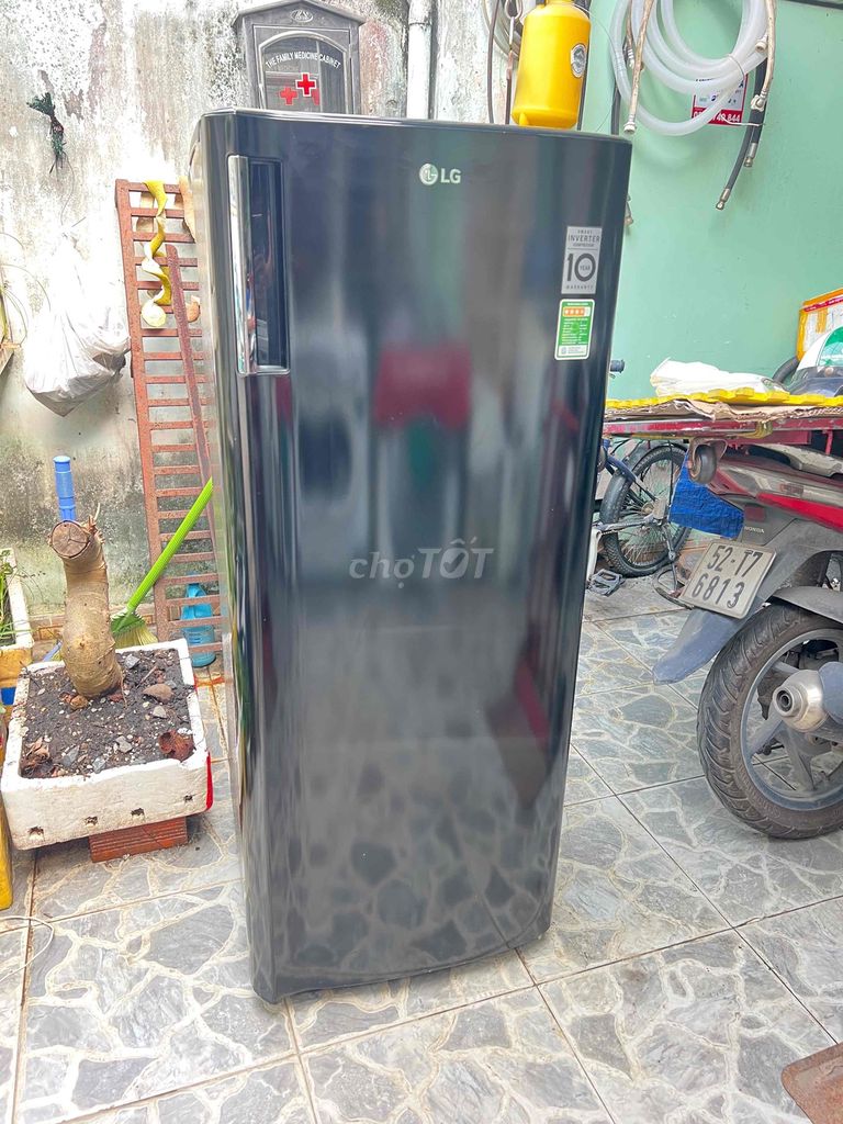 Tủ đông LG 165L Đen. Mua bán Tủ lạnh tại Thành phố Thủ Đức Tp Hồ Chí Minh được đăng bởi vệ sinh công nghiệp văn phú hình 1
