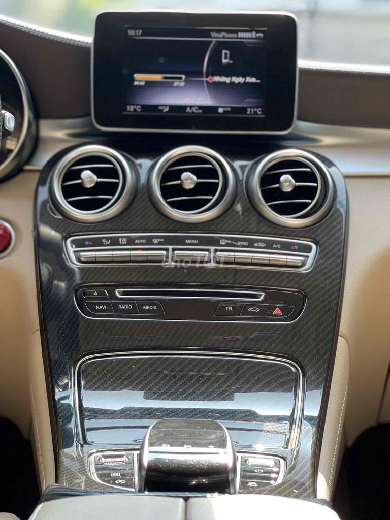 GLC300 Coupe 4Matic nk Đức 2019. Mua bán Ô tô tại Quận Long Biên Hà Nội được đăng bởi Trang Gala hình 17