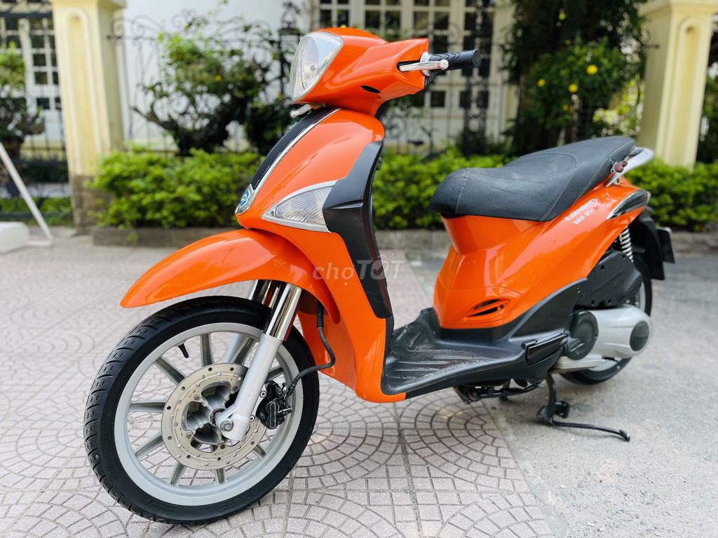 Piaggio LIBERTY 125 3VIE Cam Đề Êm Kim Phun ĐiệnTử. Mua bán Xe máy tại Quận Nam Từ Liêm Hà Nội được đăng bởi Mai Khánh hình 4