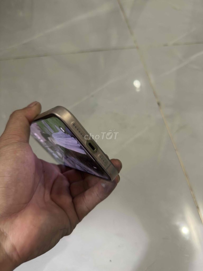 Apple iPhone 13 Pro Max Vàng. Mua bán Điện thoại tại Thành phố Biên Hòa Đồng Nai được đăng bởi Xuân hình 1