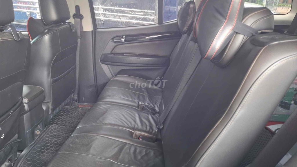 Chevrolet Trailblazer 2018 LTZ 2.5L VGT 4x4 AT - 8. Mua bán Ô tô tại Thành phố Thủ Dầu Một Bình Dương được đăng bởi Nguyễn Ánh  hình 3