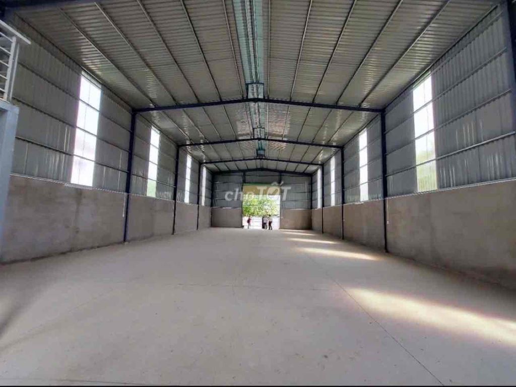 KHO XƯỞNG ĐẸP ( 500m2 ) Q12