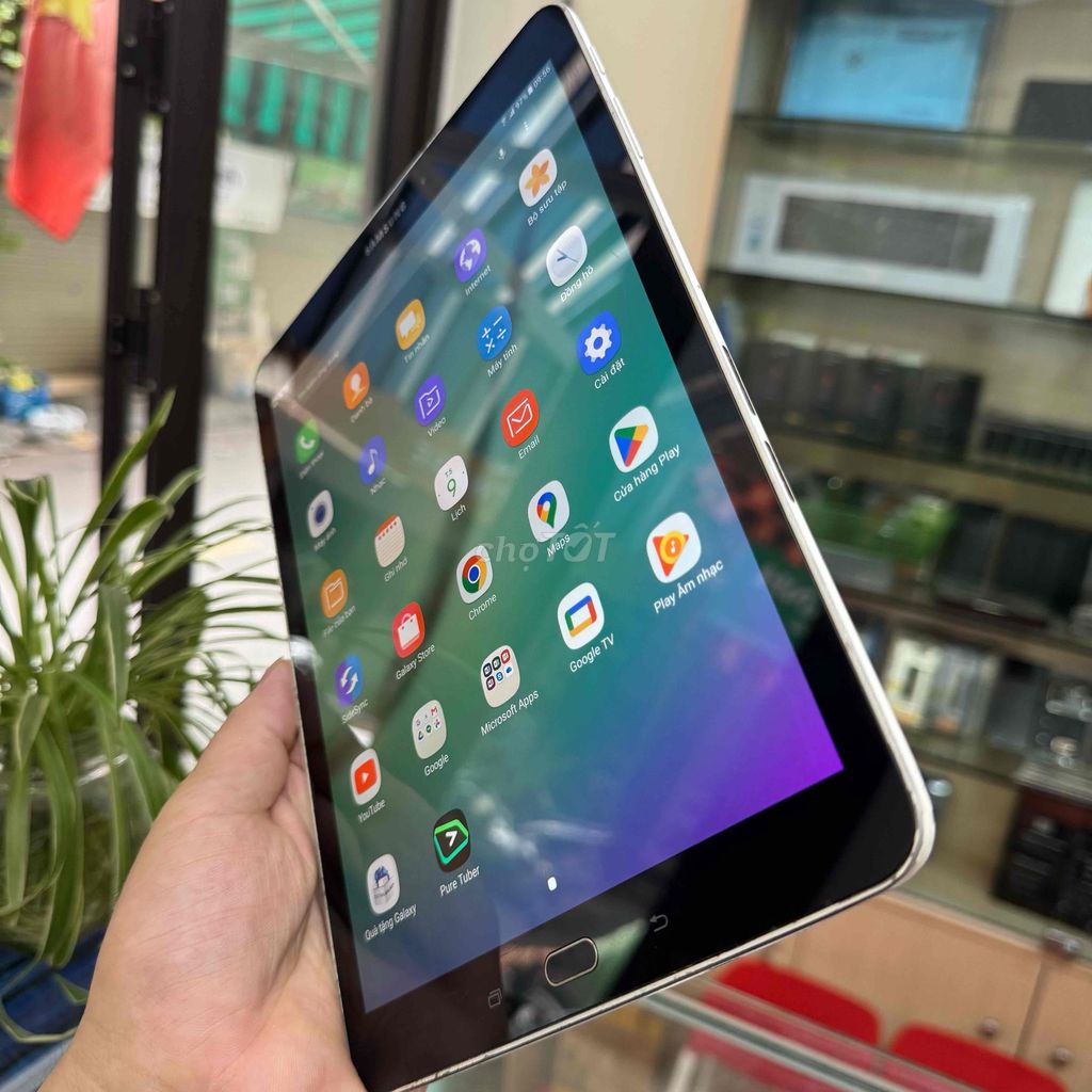 Samsung Galaxy Tab A 9.7 T815 32GB Android 7.0. Mua bán Máy tính bảng tại Quận Thanh Xuân Hà Nội được đăng bởi Ha Tien Duy hình 2