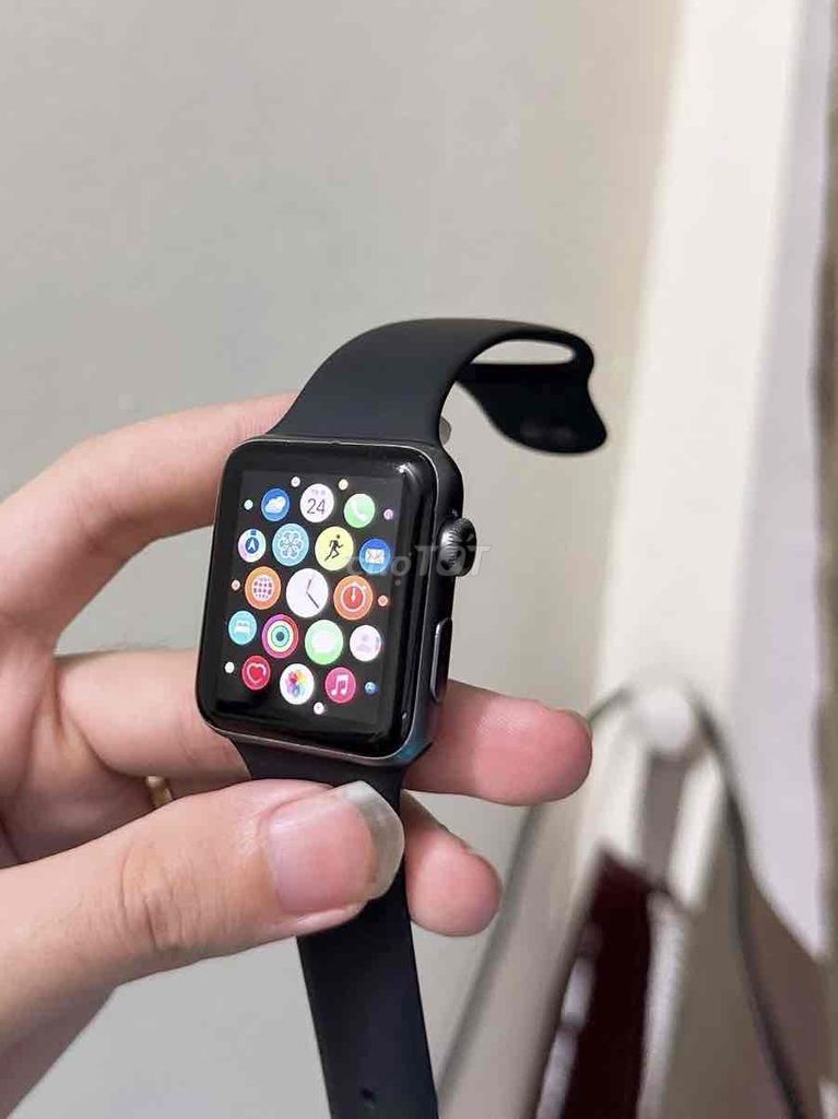 Apple Watch Series 3 LTE Đen 44mm. Mua bán Thiết bị đeo thông minh tại Quận Cẩm Lệ Đà Nẵng được đăng bởi Mylinh hình 1