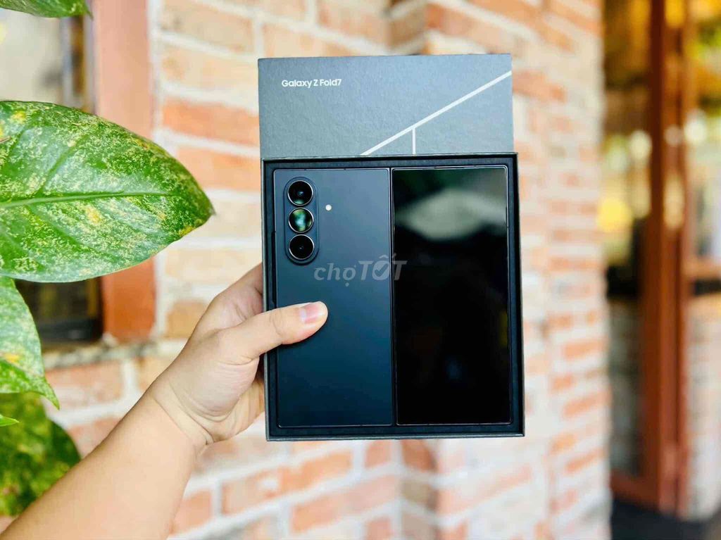 Samsung Galaxy Z Fold 7 512GB Đen. Mua bán Điện thoại tại Quận 7 Tp Hồ Chí Minh được đăng bởi Phát Anh hình 1