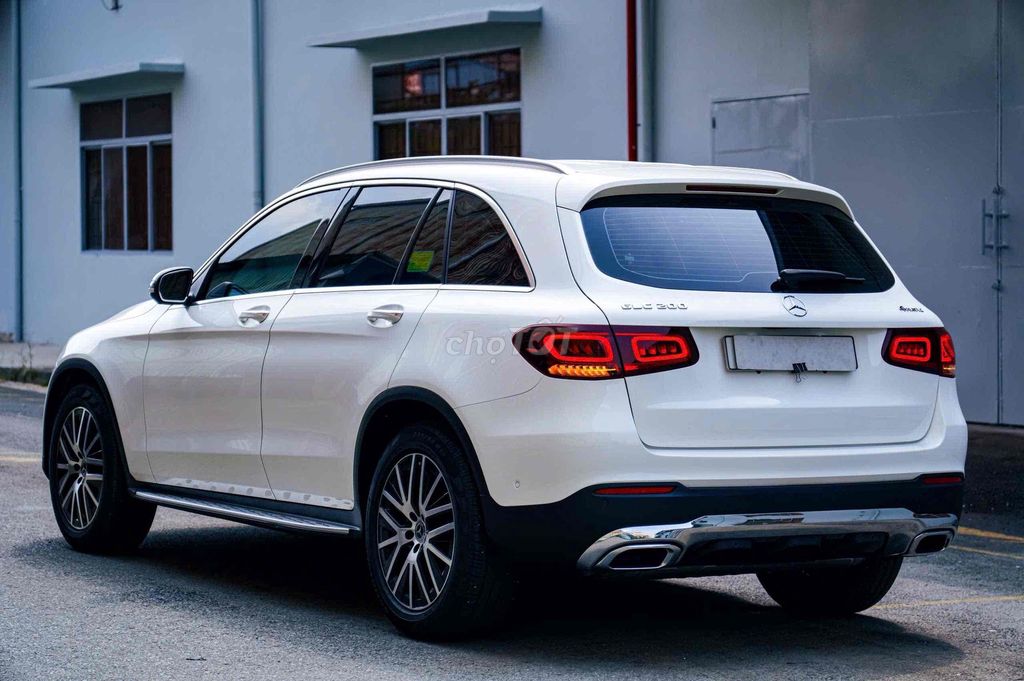 Mercedes Benz GLC 200 4MATIC  2022 - 72 km 1 chủ. Mua bán Ô tô tại Quận Tân Phú Tp Hồ Chí Minh được đăng bởi Văn Hải hình 10