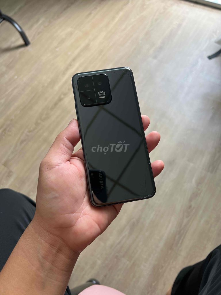 Mi 13