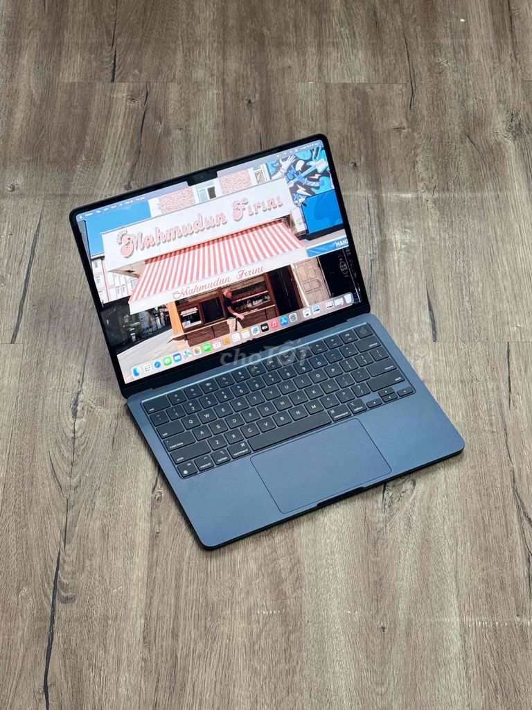 Macbook Air M2 13' 16GB/256GB Midnight sạch. Mua bán Laptop tại Quận 10 Tp Hồ Chí Minh được đăng bởi ThinhMac 2HAND hình 1
