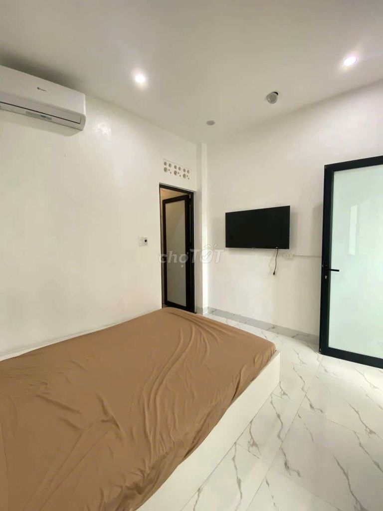 Modern 2-bedroom house off Phạm Văn Nghị — photo 10