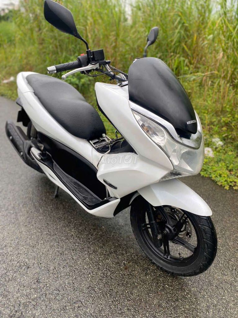 Honda PCX 125 nhập thái hàng 3 cục. Mua bán Xe máy tại Quận Ninh Kiều Cần Thơ được đăng bởi  Quyên hình 1