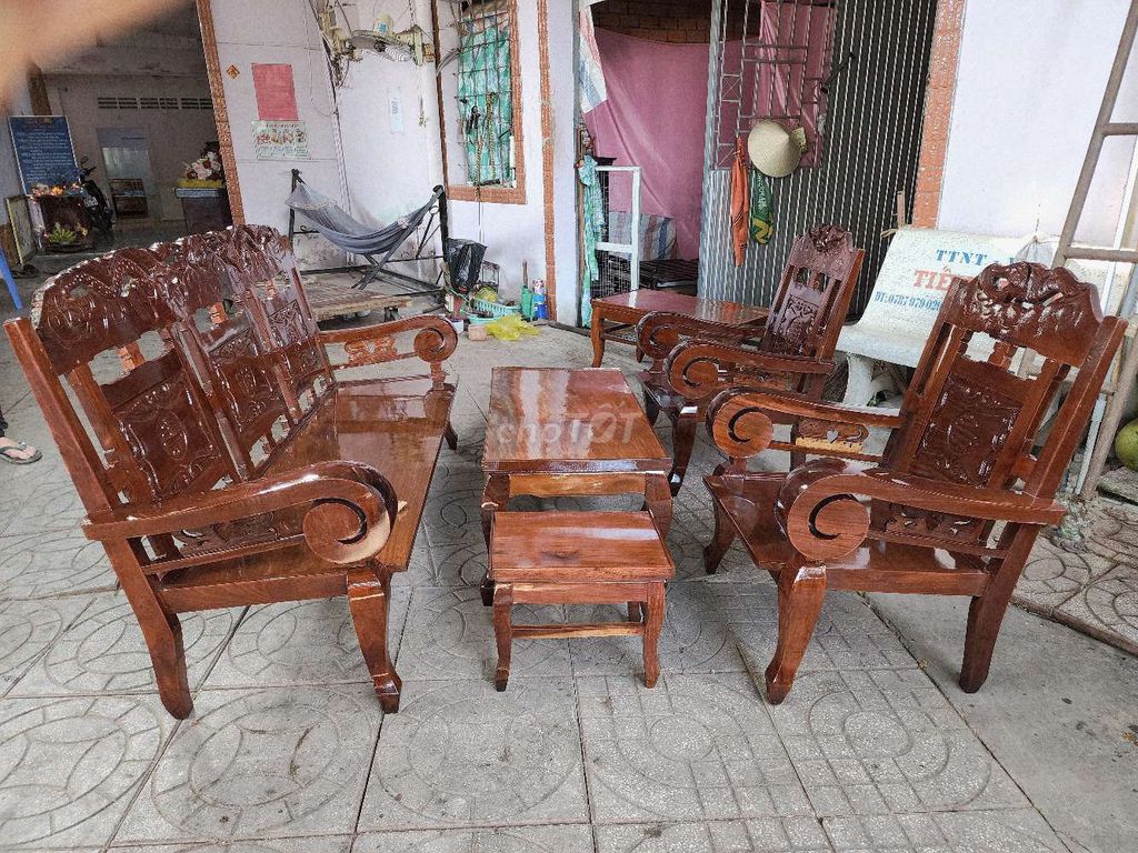 Bộ bàn ghế salon gỗ căm xe 6 món. Mua bán Bàn ghế tại Quận Bình Thuỷ Cần Thơ được đăng bởi Cường Đồ Gổ Cũ Xưa hình 1