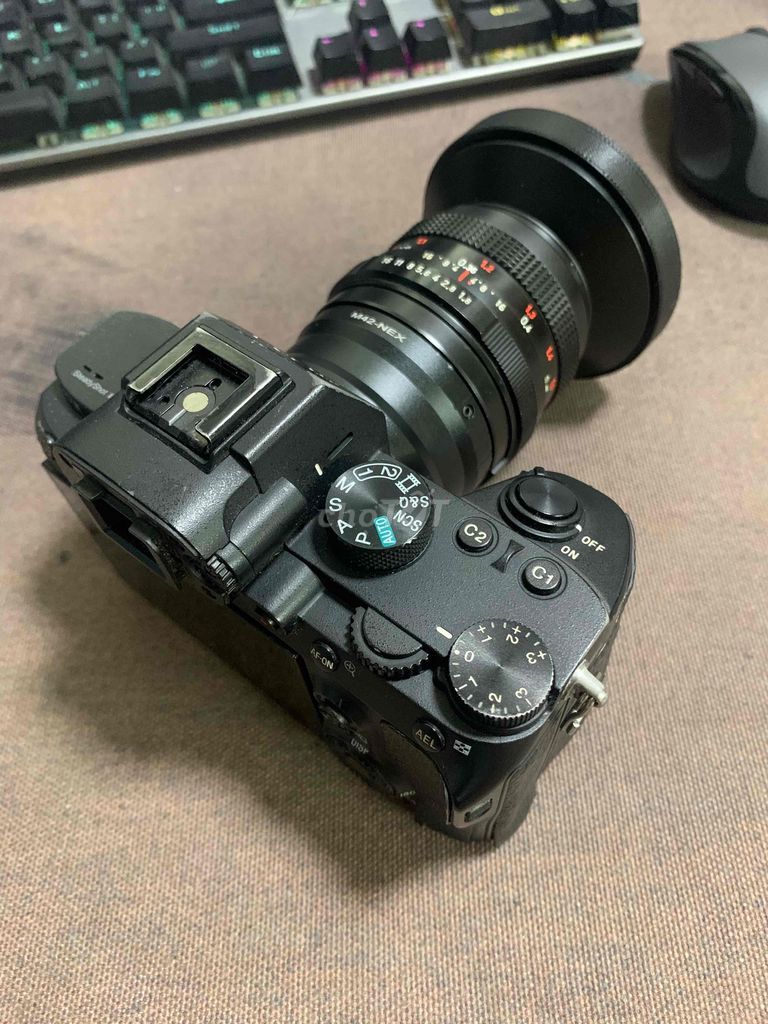 sony a7 mark 3 điểm đỏ