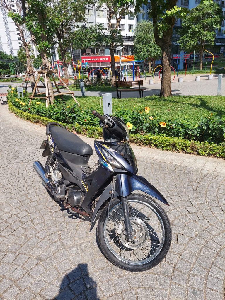Bán xe Wave RSX mầu đen chính chủ. Mua bán Xe máy tại Quận Hoàng Mai Hà Nội được đăng bởi Phan Lan Phương hình 5