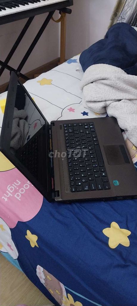 Bán Asus i3-2310m ram4 500gb Máy dùng tốt