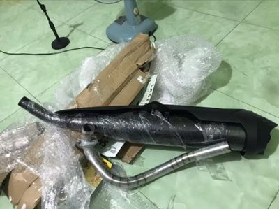 Em còn dư 1 cây pô LC móc ấm giả zin Đã dùng1tuần. Mua bán Phụ tùng xe tại Huyện Bến Lức Long An được đăng bởi Thuận Minh