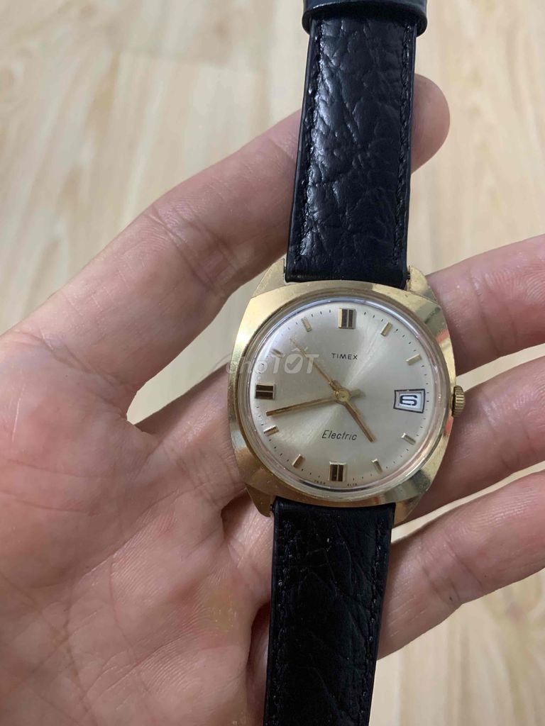 TIMEX Electric USA bán cơ kim trôi xưa cổ 1978