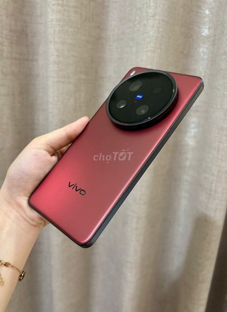 Vivo X200 Ultra Đỏ 16.512Gb xách tay. Mua bán Điện thoại tại Quận Tân Bình Tp Hồ Chí Minh được đăng bởi Đỗ đình cư hình 1