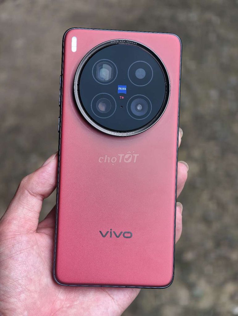 Vivo X200 Ultra 12GB/256GB Đỏ máy trần k sạc.. Mua bán Điện thoại tại Thành phố Thủ Đức Tp Hồ Chí Minh được đăng bởi NANI MOBILE hình 1