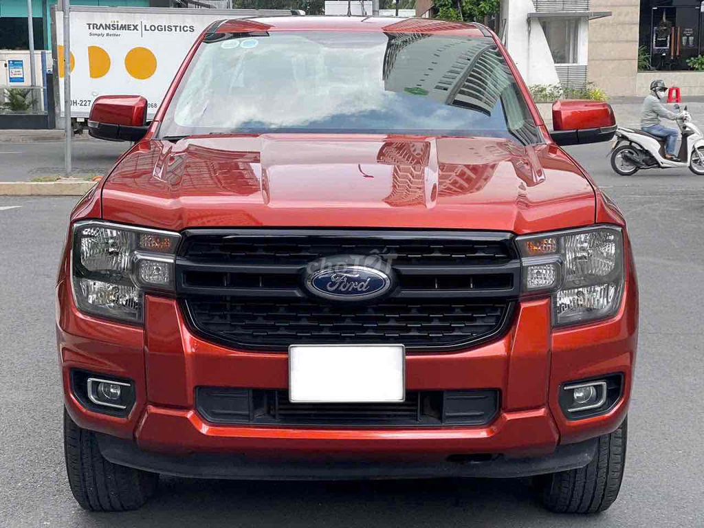 Hãng Ford bán Ranger XLS AT 2023 1 chủ siêu lướt