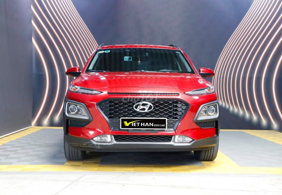 Hyundai Kona 2.0 AT, bản Tiêu Chuẩn Đỏ 2020 - Đỏ