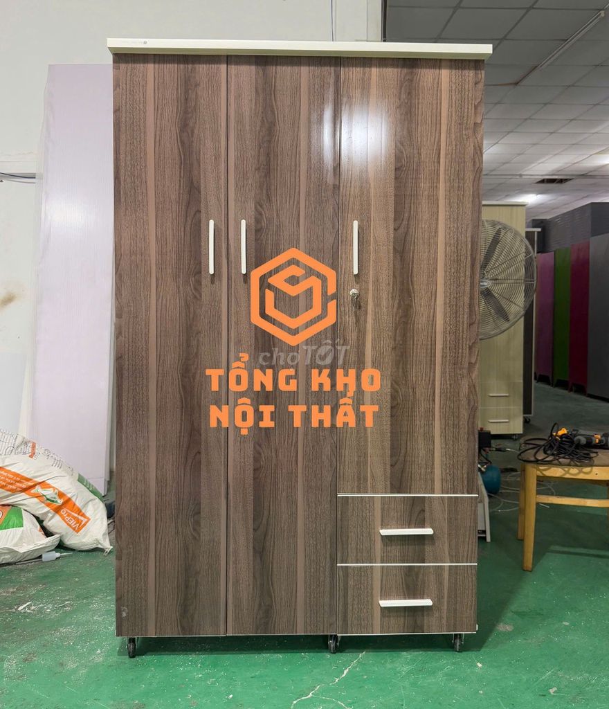 Tủ quần áo...Tủ quần áo...Tủ quần áo...Tủ quần áo.. Mua bán Tủ, kệ gia đình tại Quận Phú Nhuận Tp Hồ Chí Minh được đăng bởi Linh nttl hình 1