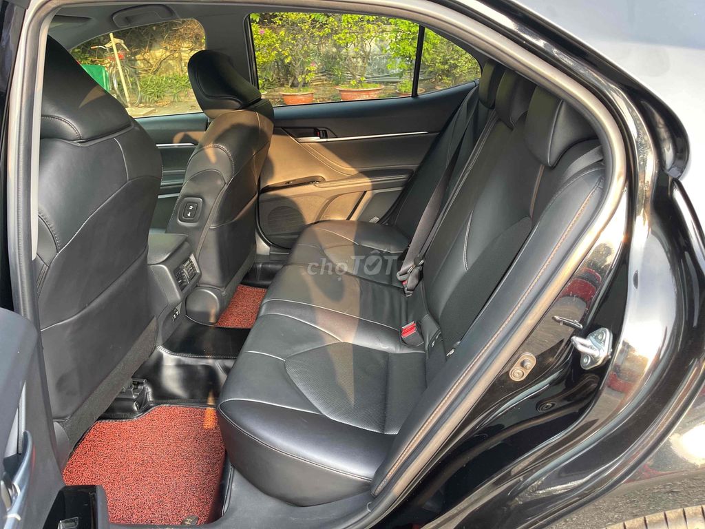 Toyota Camry 2.0G 2019. Mua bán Ô tô tại Quận Tân Phú Tp Hồ Chí Minh được đăng bởi Lê Tấn Dũ hình 6