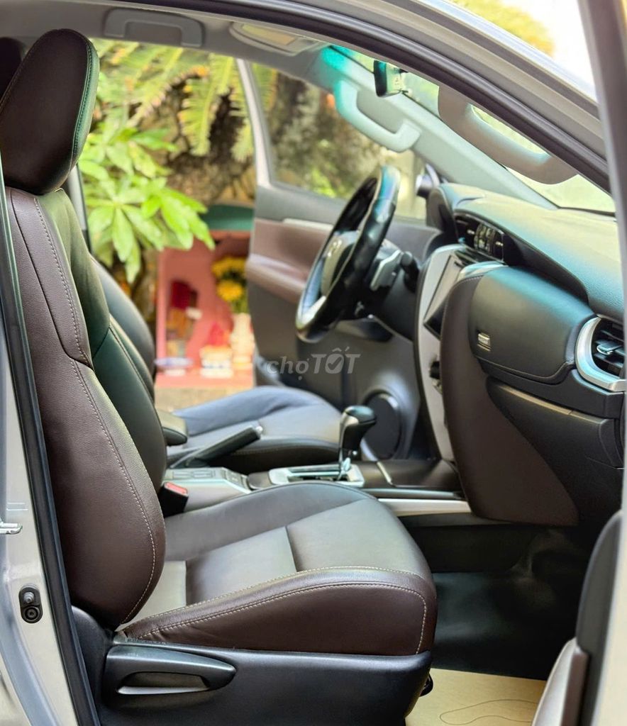 Fortuner Máy Xăng 2020 - Số Tự Động. Mua bán Ô tô tại Quận Gò Vấp Tp Hồ Chí Minh được đăng bởi Lộc Xe Cũ Toyota Đông Sài Gòn Nguyễn Văn Lượng hình 13