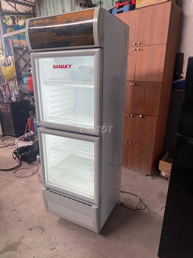Tủ mát Sanaky 300l 2 cánh Trắng. Mua bán Tủ lạnh tại Thành phố Thủ Đức Tp Hồ Chí Minh được đăng bởi Nam Huỳnh hình 1