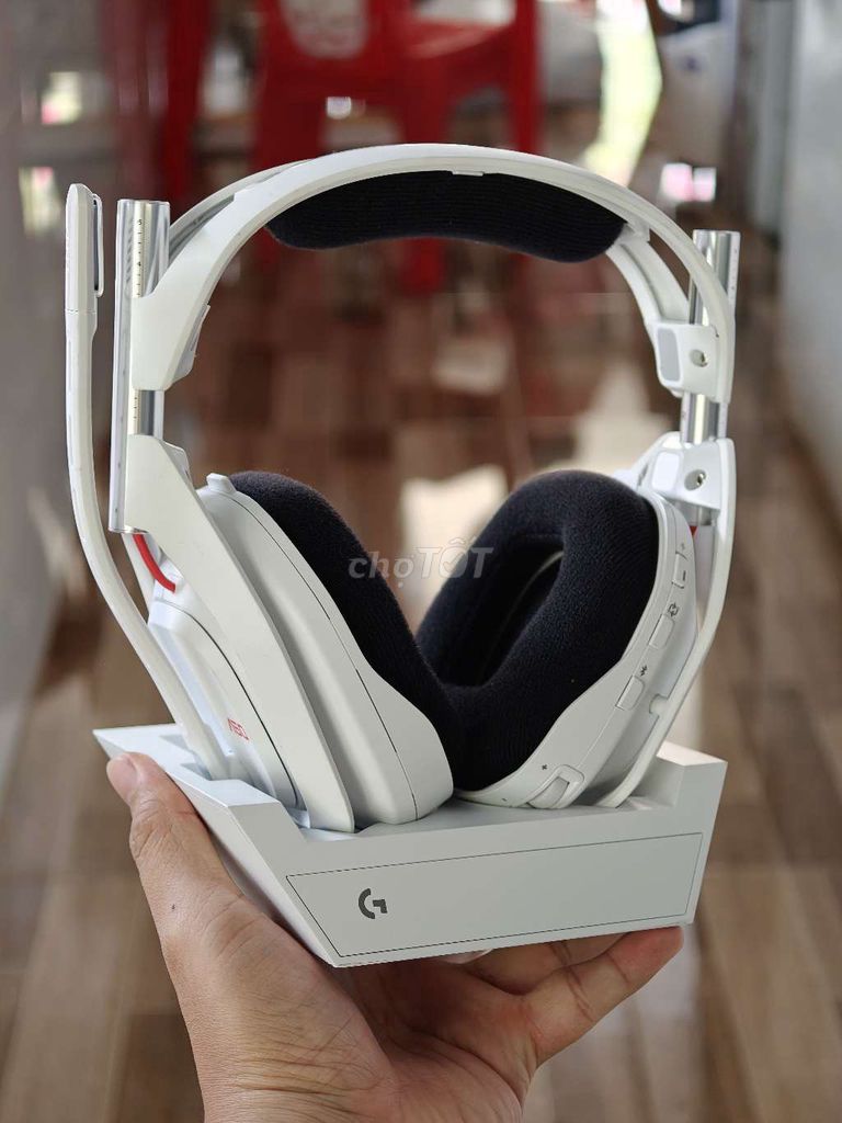 Tai nghe Over-ear Logitech Astro A50 Gen 5. Mua bán Tivi, Âm thanh tại Quận Gò Vấp Tp Hồ Chí Minh được đăng bởi Lê Tâm hình 1