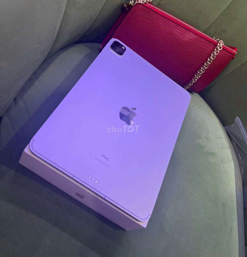 iPad Pro M4 
256gb wifi, Silver Fullbox VN 07/2025