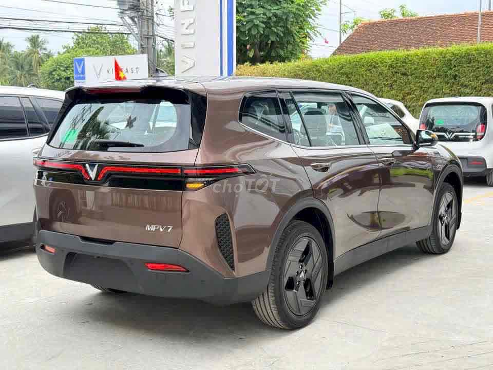 Vinfast Mpv 7 2026 photo 4