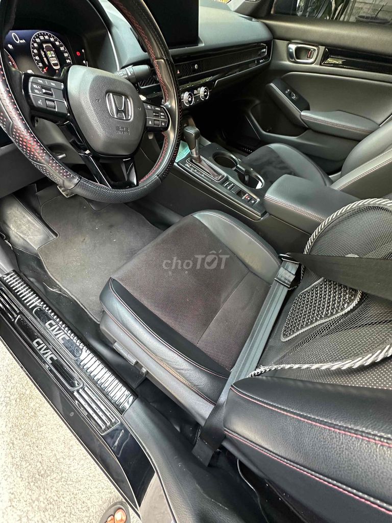 Honda Civic 2024 RS 1.5 AT - 21000 km. Mua bán Ô tô tại Huyện Hóc Môn Tp Hồ Chí Minh được đăng bởi Hoàng Danh  hình 15