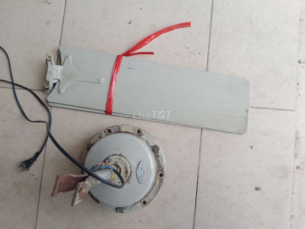 thanh lýquat trân hoàn kiêm. Mua bán Quạt tại Quận Bắc Từ Liêm Hà Nội được đăng bởi đồ xưa hình 1
