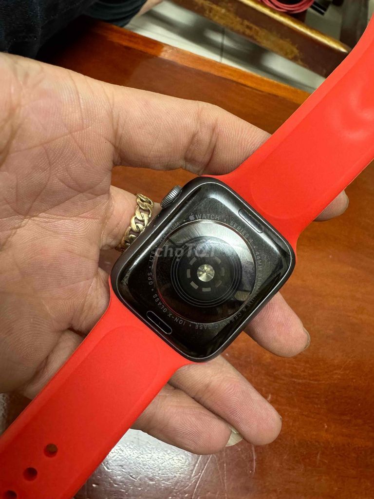 Apple watch seri 4 44mm