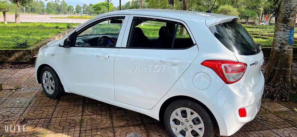 Hyundai Grand i10 2015 1.0 Base - 97000 km. Mua bán Ô tô tại Huyện Cư Kuin Đắk Lắk được đăng bởi Nguyễn Tất Thuận hình 4