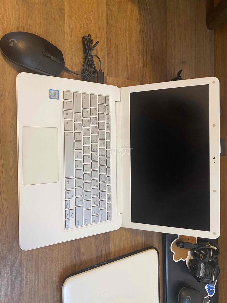 Laptop Hansung 2017 - Core i5 / RAM 16GB / SSD 256. Mua bán Laptop tại Quận Hải Châu Đà Nẵng được đăng bởi Lee jin young hình 1