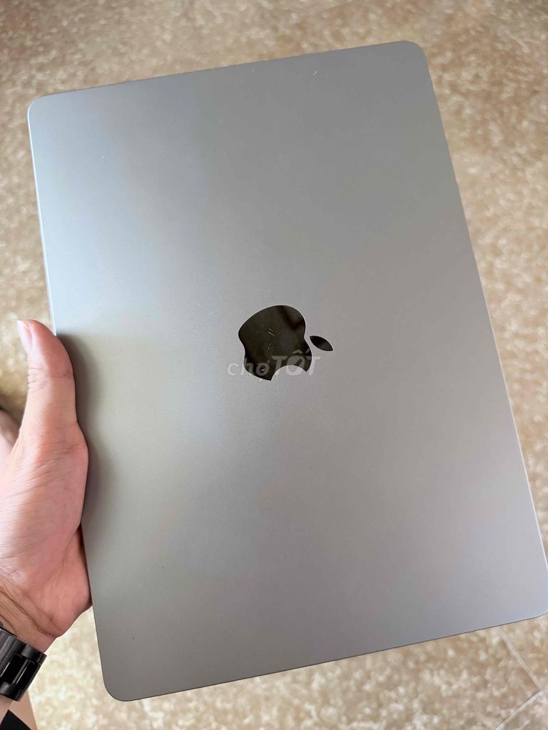 Apple Macbook Air M2 24GB/512GB Xám. Mua bán Laptop tại Huyện Hải Hậu Nam Định được đăng bởi Viet Dang Ngoc hình 1