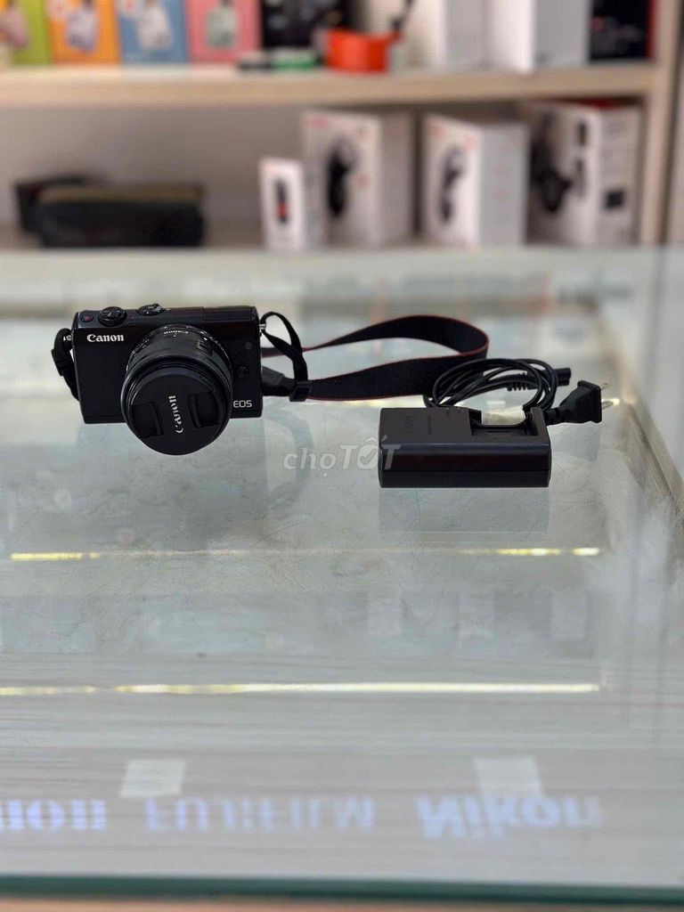 Canon M100 kèm lens ef m 15-45. Mua bán Máy ảnh, Máy quay tại Quận Thanh Khê Đà Nẵng được đăng bởi Thắng  hình 1