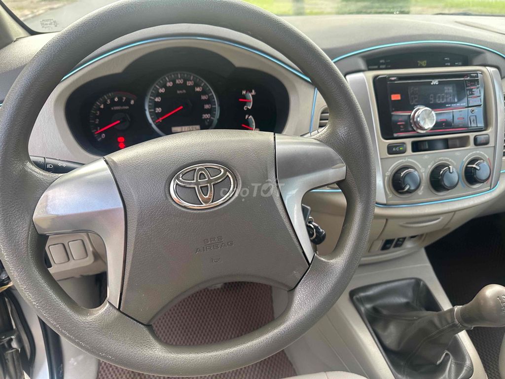 Toyota Innova 2015 2.0E - 310181 km. Mua bán Ô tô tại Quận Long Biên Hà Nội được đăng bởi TOÀN THẮNG Ô TÔ KINH BẮC hình 12
