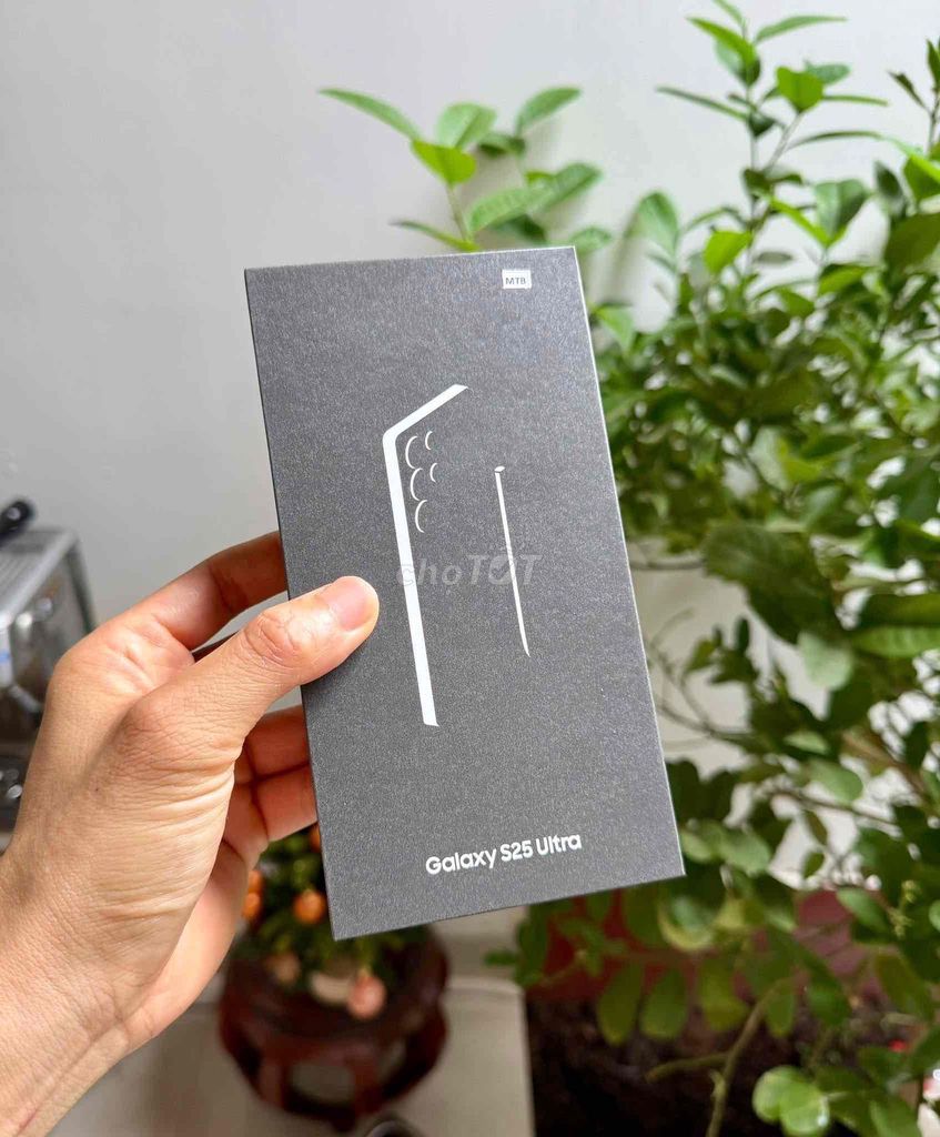 Samsung Galaxy S25 ultra và s26 Ultra  Mới. Mua bán Điện thoại tại Thành phố Buôn Ma Thuột Đắk Lắk được đăng bởi Hoàng hình 1