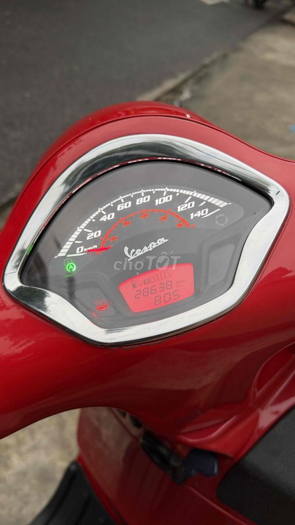 Пьяджо GTS Super 125 i-Get 2019, красный АБС