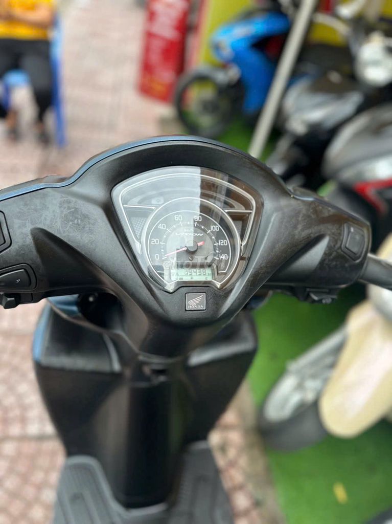 Honda Vision 110cc 2023 номер 59t2-62210