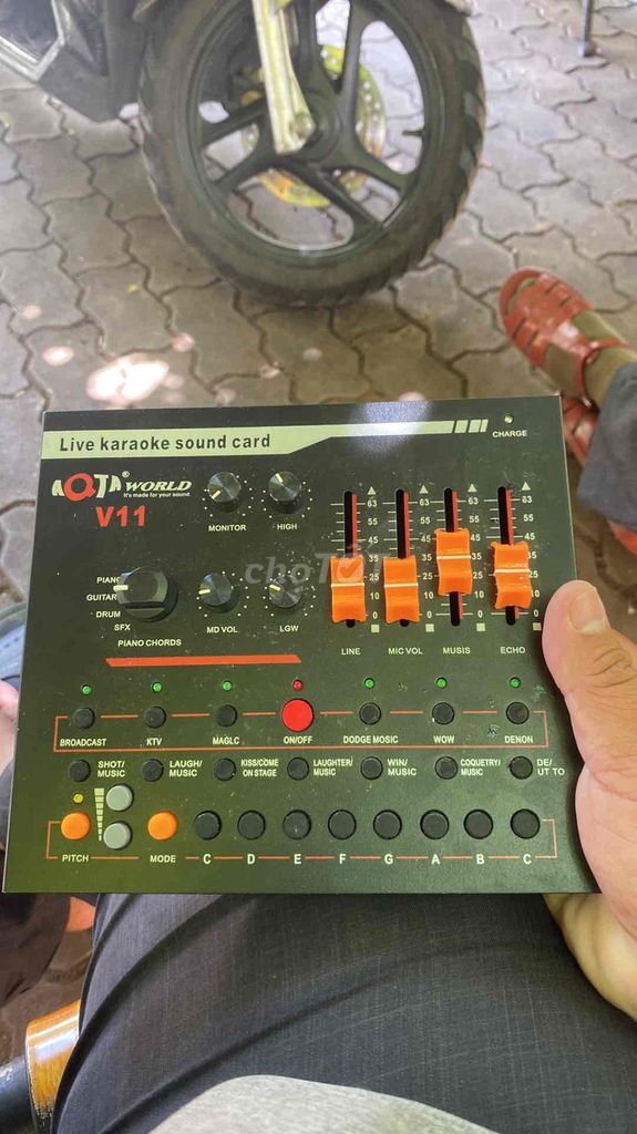 Sound card AQTA World V11 Đen chống hú. Mua bán Tivi, Âm thanh tại Quận Gò Vấp Tp Hồ Chí Minh được đăng bởi quoc tuan hình 1