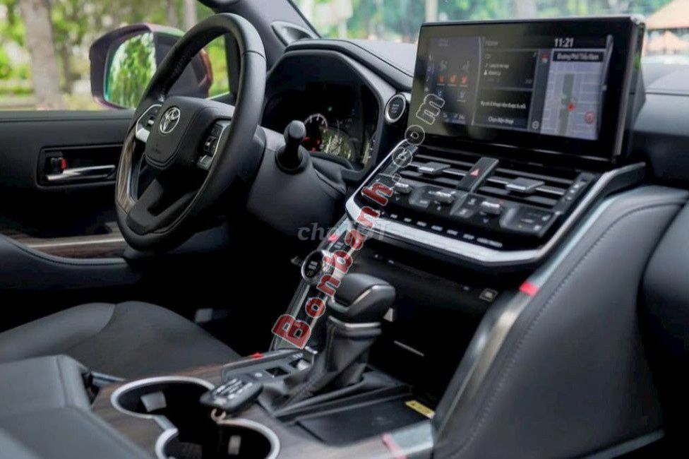 Toyota Land Cruiser 3.5 V6 2025 - 4 Tỷ 580 Triệu. Mua bán Ô tô tại Quận Cầu Giấy Hà Nội được đăng bởi Tuấn hình 4